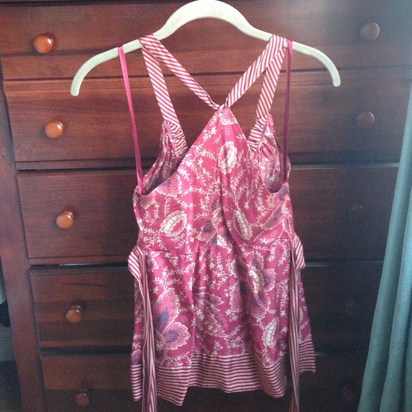 Silk Razorback Top - Picture 2 of 4