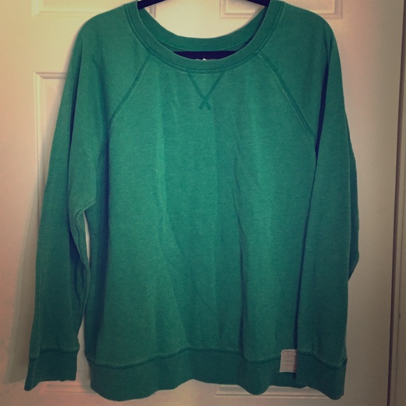 Green sweatshirt