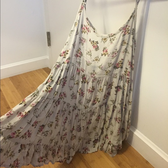 Backless floral dress