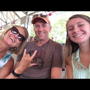 Meet your Posher, Robyn