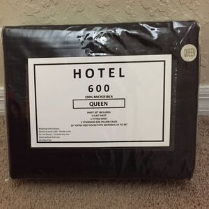 Queen Sheet Set- Black