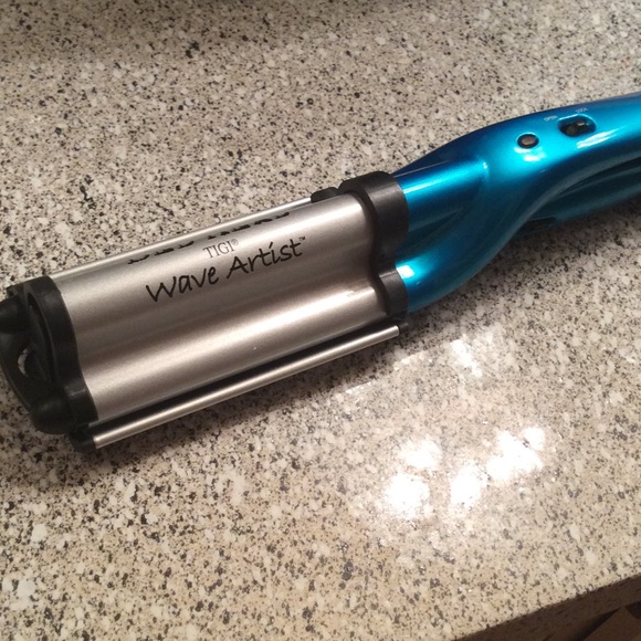 TIGI Bed Head Wave Artist