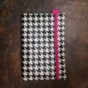 ipsy makeup bag