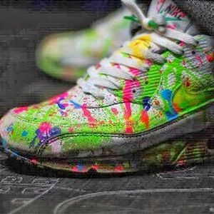 Meet your Posher, Phyllis