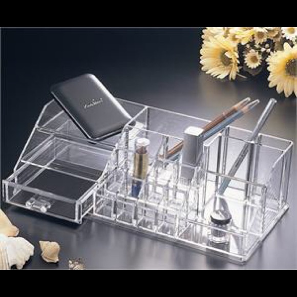 Rucci Cosmetic Organizer with drawer