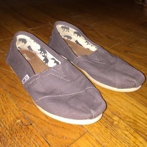 TOMS flats