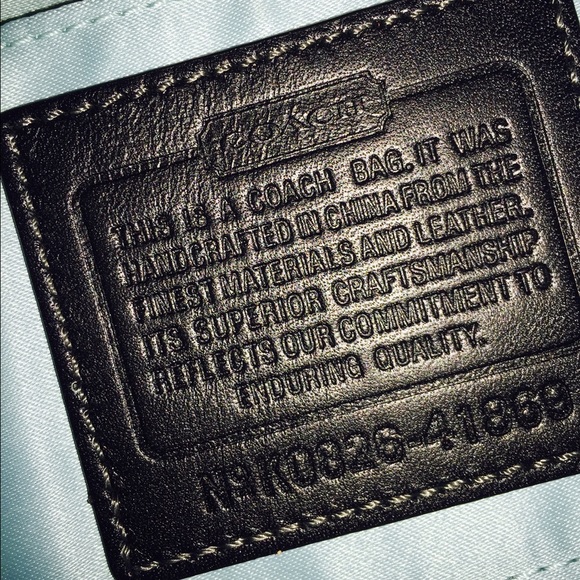 Authentic Coach purse - Picture 3 of 4