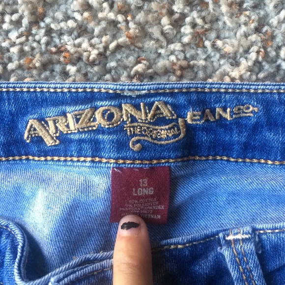 jeans - Picture 2 of 4