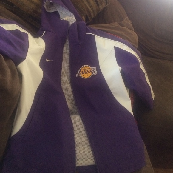 Lakers raincoat