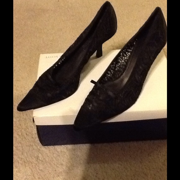 A. Marinelli Black Pumps.   NWOT