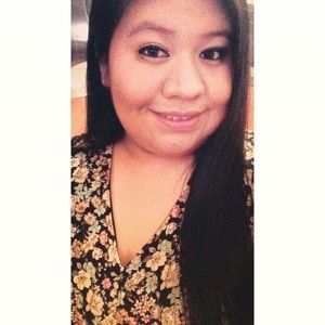Meet your Posher, Elizabeth