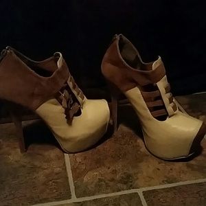 Platform Oxford-like Heels