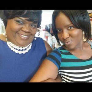 Meet your Posher, Lendora