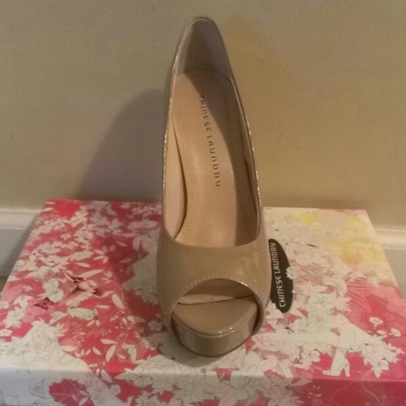 Shoes - Picture 2 of 2