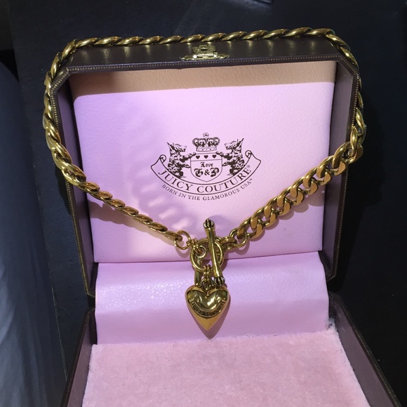 Juicy Gold charm necklace like new
