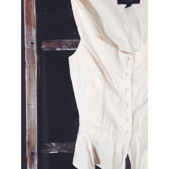 jessica simpson| white peplum