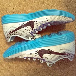 NWOT Nike Lunartempo
