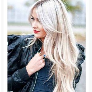 Meet your Posher, Chloe