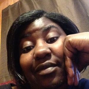 Meet your Posher, Tonya