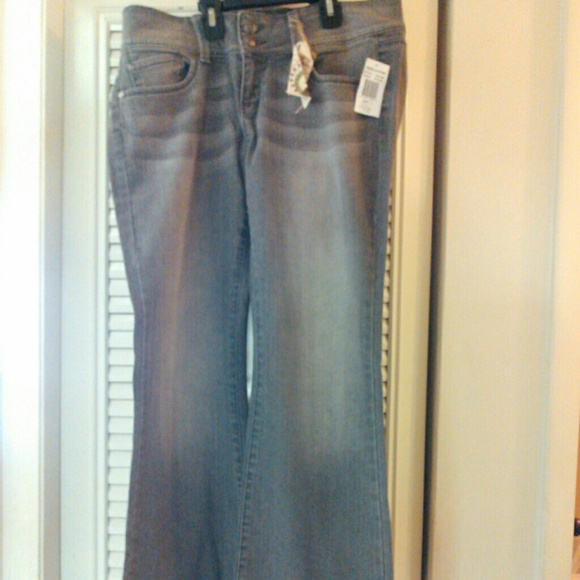 Cute Vanilla Star Grey flair jeans