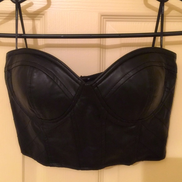 Faux leather zipper crop corset