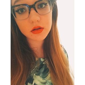 Meet your Posher, Cassie