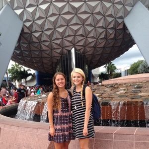 Meet your Posher, Zoe