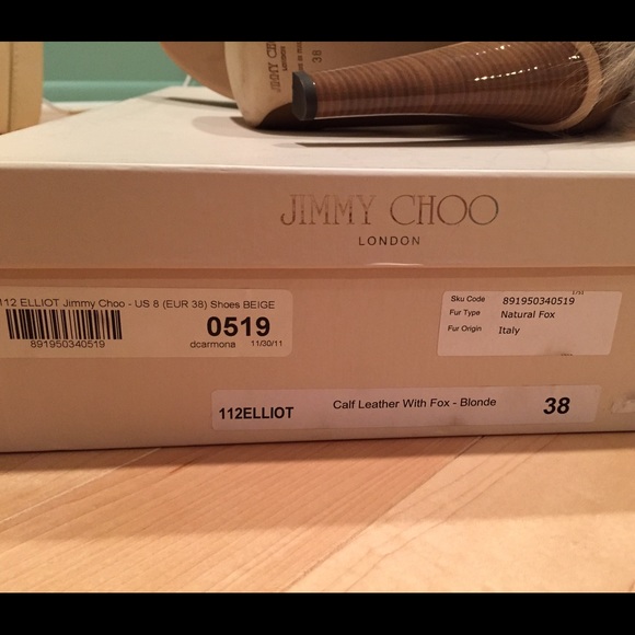 Stunning fox fur and leather Jimmy choo boots - Picture 4 of 4