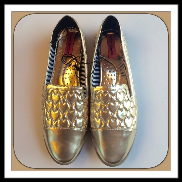 Betsey Johnson Shoes - Betsey Johnson Gold Hearted Flats