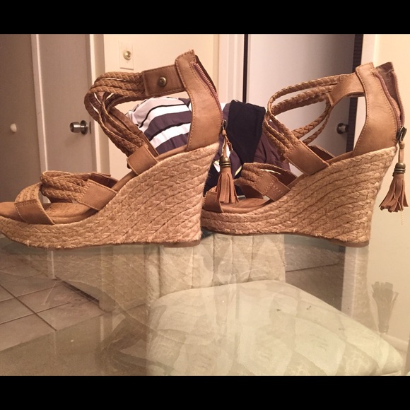 Guess Wedges