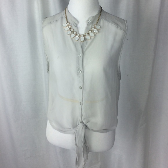 Brandy Melville Button up blouse
