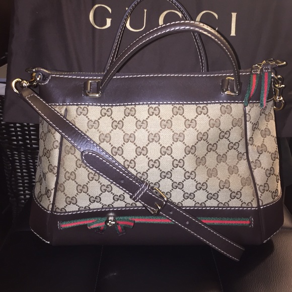 AUTHENTIC Gucci "Mayfair" bag