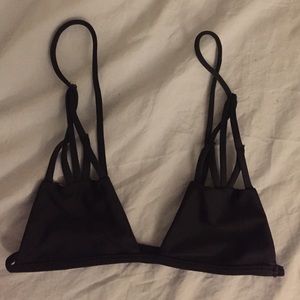 Reversed Trade acacia swim top for @corinaceleste