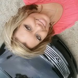 Meet your Posher, Marsha