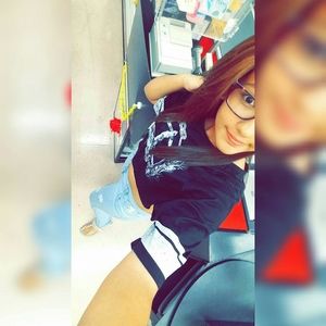 Meet your Posher, Nichole