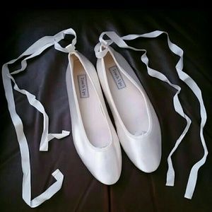 Adorable White Satin Ballerina Flats