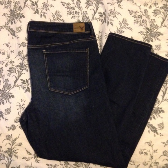 American Eagle Dark Wash Skinnies - Size 18