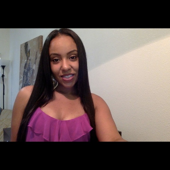 Meet your Posher, Alivia