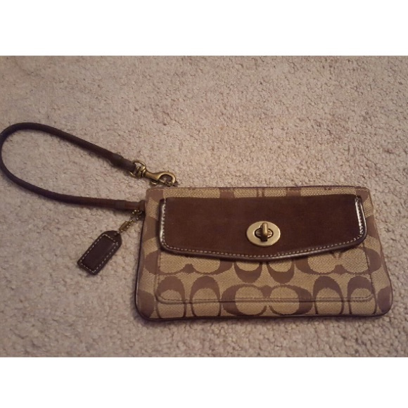 Coach wristlet