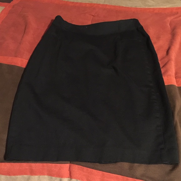 INC International pencil skirt‼️