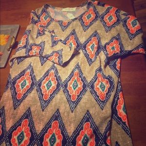 Tribal print tunic top