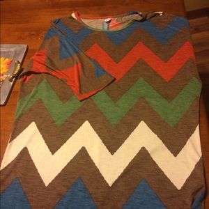 Chevron tunic top
