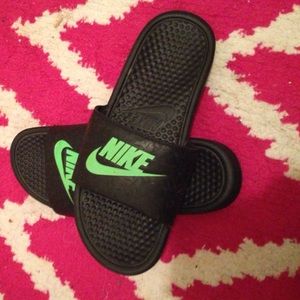 Nike slides