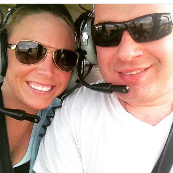 MEET YOUR SELLER! 💁🏼 - Picture 2 of 3