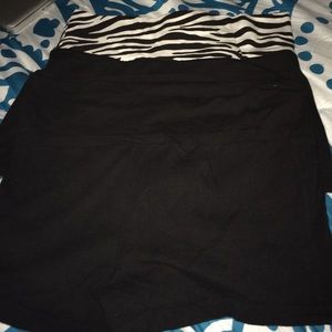 2 used fold over yoga shorts M