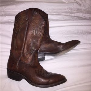Frye Billy pull on boots