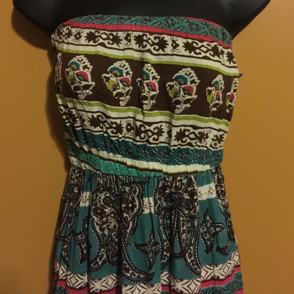 🚫Not For Sale🚫 Cute Strapless Multi Colored Maxi - Picture 2 of 4