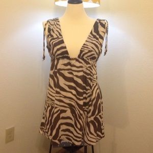 Brown and cream animal print top!