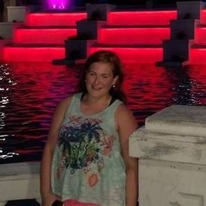 Meet your Posher, Emilie