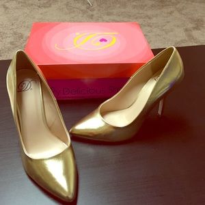 Gold, metallic shoes